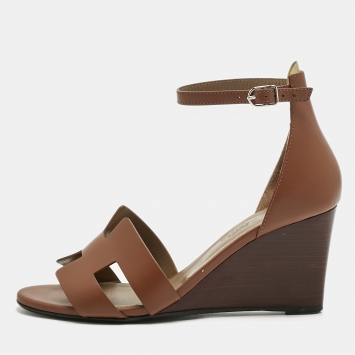 Pre Owned Hermès Brown Leather Legend Sandals Size 37