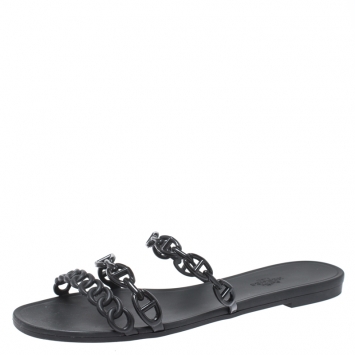 مملوكة مسبقًا Hermes Black Rubber D'ancre Chaine Rivage Flats Size 40