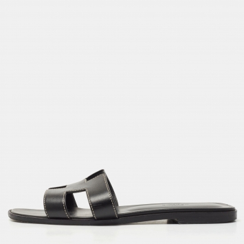 Pre Owned Hermes Blue Leather Oran Slide Flats Size 38   