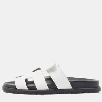 Pre Owned Hermes White Leather Chypre Flat Slides Size 36