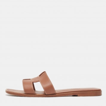 Pre Owned Hermes Brown Leather Oran Flat Slides Size 37  