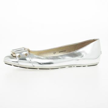 مملوكة مسبقًا Jimmy Choo Silver Metallic Morse Ballet Flats Size 37