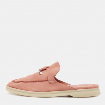 مملوكة مسبقًا Loro Piana Pink Suede Babouche Charms Walk Flat Mules Size 38.5