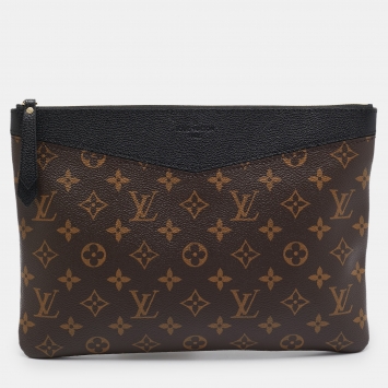 Pre Owned Louis Vuitton Black Monogram Canvas Daily Pouch