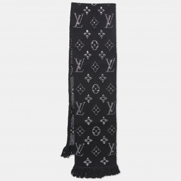 Pre Owned Louis Vuitton Black Logomania Wool Shine Scarf 