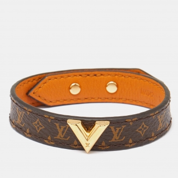Pre Owned Louis Vuitton Essential V Monogram Canvas Gold Tone Bracelet