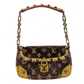 Pre Owned Louis Vuitton Brown/Yellow Velvet Limited Edition Trompe L'oeil Pochette Accessories Bag