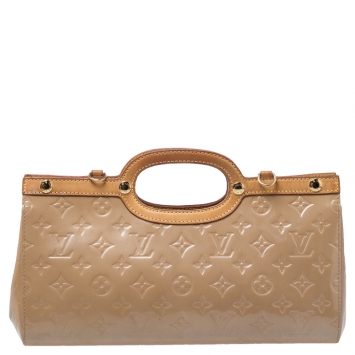 Pre Owned Louis Vuitton Noisette Monogram Vernis Roxbury Drive Bag