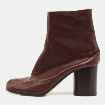 Pre Owned Maison Martin Margiela Brown Leather Tabi Ankle Boots Size 39.5