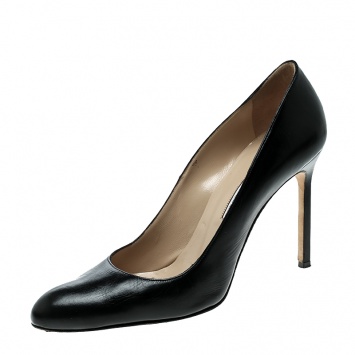 Pre Owned Manolo Blahnik Black Leather BB Pointed Toe Pumps Size 39.5