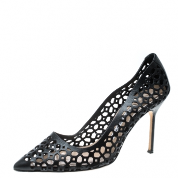 Pre Owned Manolo Blahnik Black Laser Cut Leather Pointed Toe Pumps Size 37