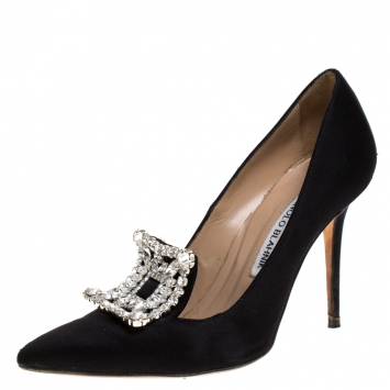 Pre Owned Manolo Blahnik Black Satin Borlak Crystal Embellished Pumps Size 34.5