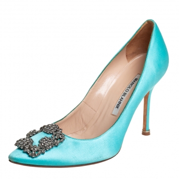 Pre Owned Manolo Blahnik Blue Satin Hangisi Crystal Embellished Pumps Size 37.5 