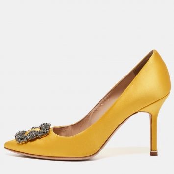 Pre Owned Manolo Blahnik Yellow Satin Hangisi Pumps Size 38