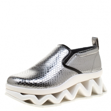 Pre Owned Marc by Marc Jacobs Metallic Silver Embossed Snakeskin Leather Ninja Wave Platform Slip On Sneakers Size 38