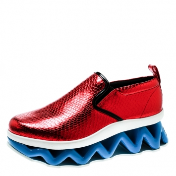 Pre Owned Marc by Marc Jacobs Metallic Red Embossed Snakeskin Leather Ninja Wave Platform Slip On Sneakers Size 39