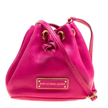 مملوكة مسبقًا Marc by Marc Jacobs Hot Pink Leather Mini Too Hot to Handle Drawstring Bucket Crossbody Bag