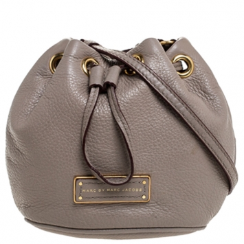 Pre Owned Marc By Marc Jacobs Light Brown Leather Mini Too Hot to Handle Drawstring Bucket Crossbody Bag