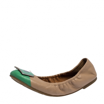 Pre Owned Marc by Marc Jacobs Beige/Mint Green Leather Logo Plague Scrunch Ballet Flats Size 37