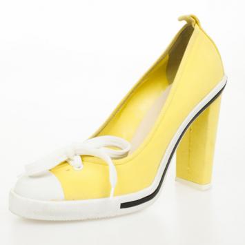 Pre Owned Marc Jacobs Yellow Cap Toe Bow Pumps Size 39.5