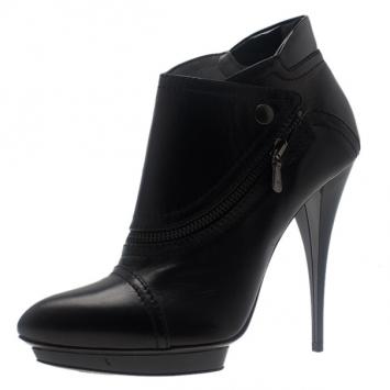 Pre Owned McQ by Alexander McQueen Black Leather Biker Ankle Boots Size 40