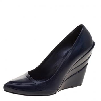 Pre Owned Miu Miu Navy Blue Leather Tiered Wedge Pumps Size 35