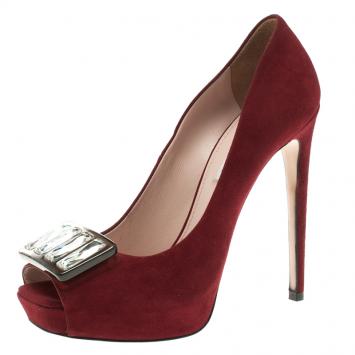 Pre Owned Miu Miu Ruby Red Suede Crystal Embellished Peep Toe Pumps Size 39
