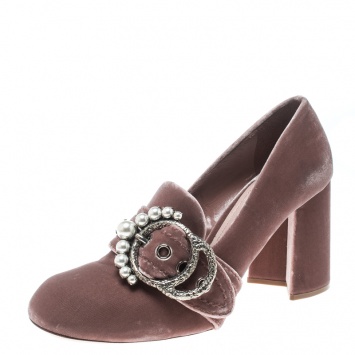 Pre Owned Miu Miu Pale Pink Velvet Pearl Embellished Buckle Block Heel Loafer Pumps Size 39.5