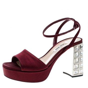 مملوكة مسبقًا Miu Miu Burgundy Satin Crystal Embellished Block Heel Ankle Strap Sandals Size 36