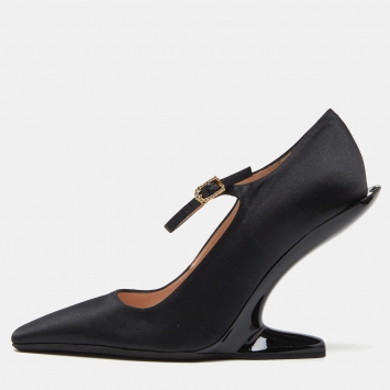 Pre Owned N° 21 Black Satin Pumps Size 39