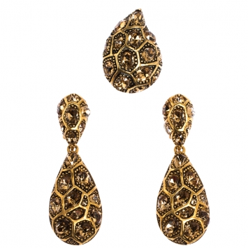Pre Owned Oscar de la Renta Crystal Embellished Gold Tone Clip-on Drop Earrings & Ring Set