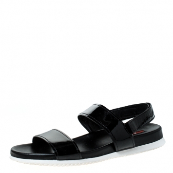 مملوكة مسبقًا  Prada Sport Black Patent Leather Flat Sandals Size 38