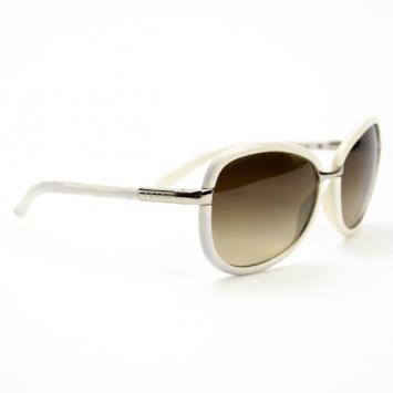 Pre Owned Prada Cream Round Woman Sunglasses