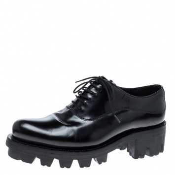 Pre Owned Prada Black Leather Lug-Sole Platform Oxfords Size 37.5