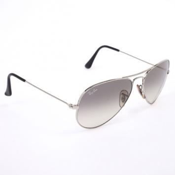 Pre Owned Ray-Ban Silver Rimmed Unisex Aviators 55
