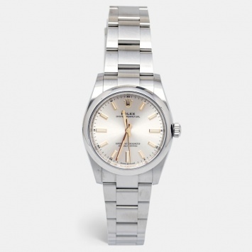 Pre Owned Rolex Silver Oystersteel Oyster Perpetual 124200-0001 Women's Wristwatch 34 mm