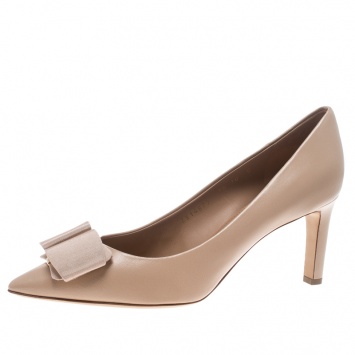 Pre Owned Salvatore Ferragamo Beige Leather Mimi Bow Detail Pointed Toe Pumps Size 40.5