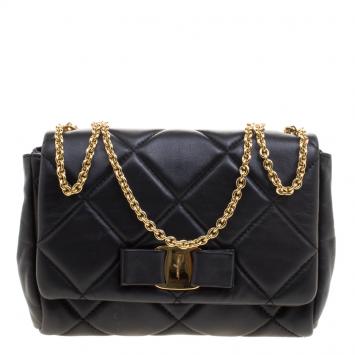 Pre Owned Salvatore Ferragamo Black Quilted Leather Miss Vara Shoulder Bag