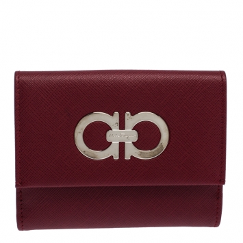 Pre Owned Salvatore Ferragamo Red Leather  Double Gancio French Wallet