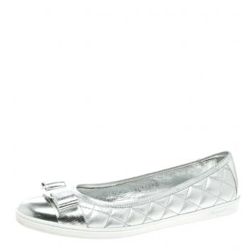 Pre Owned Salvatore Ferragamo Metallic Silver Quilted Leather Rufina Sneaker Ballet Flats Size 37.5