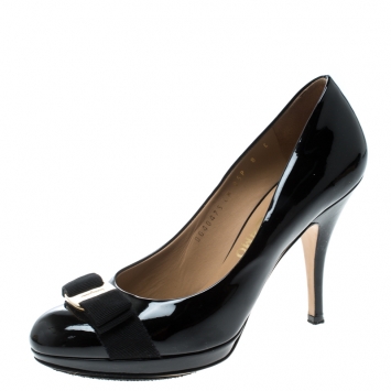 Pre Owned Salvatore Ferragamo Black Patent Leather Carla Vara Bow Platform Pumps Size 38.5