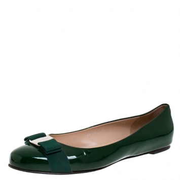 Pre Owned Salvatore Ferragamo Green Patent Leather Vara Bow Ballet Flats Size 40