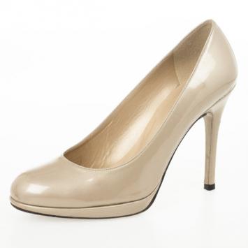 Pre Owned  Stuart Weitzman Beige Patent 'The Blog' Pumps Size 38.5