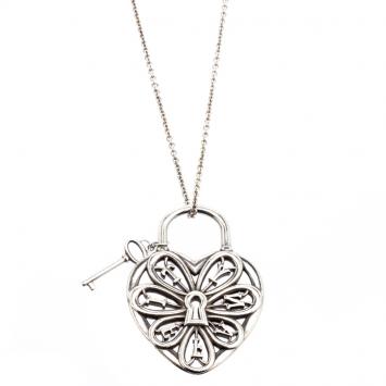 Pre Owned Tiffany & Co. Filigree Heart Pendant With Key Silver Chain Necklace 