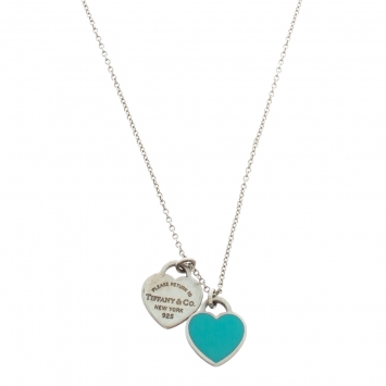 مملوكة مسبقًا Tiffany & Co. Return to Tiffany Enamel Double Heart Tag Silver Pendant Necklace