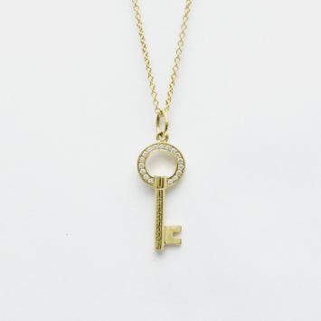 Pre Owned Tiffany & Co. 18K Yellow Gold and Diamond Oval Key Pendant Necklace