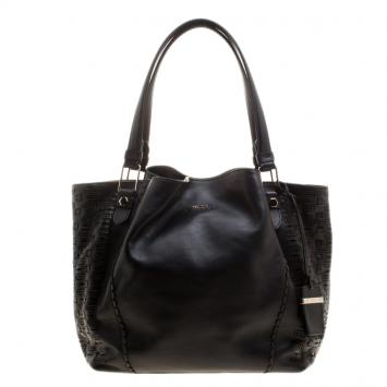 Pre Owned Tod's Black Leather Shopping Zip Tote