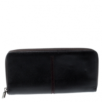 Pre Owned Tod's Black Leather Zip Around Wallet