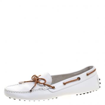 Pre Owned Tod's White Leather Bow Loafers Size 40