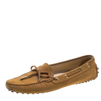 Pre Owned Tod's Beige Suede Bow Loafers Size 39.5